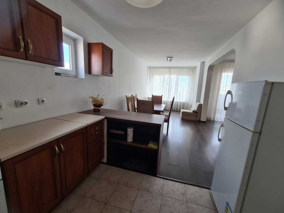 Тристаен апартамент под наем в ж.к. Борово