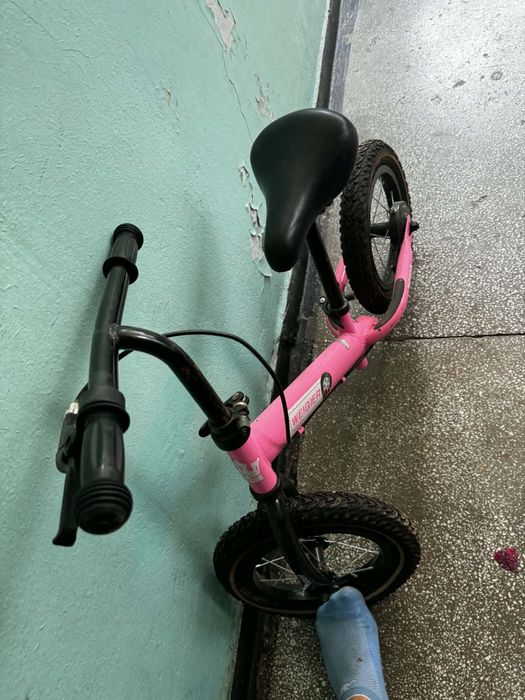Vand bicicleta fara pedale