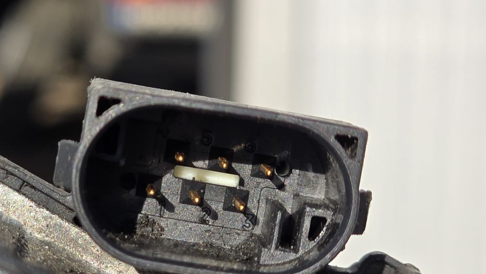 Дросел за OM642 Mercedes 3.0 ОМ 642 Мерцедес
