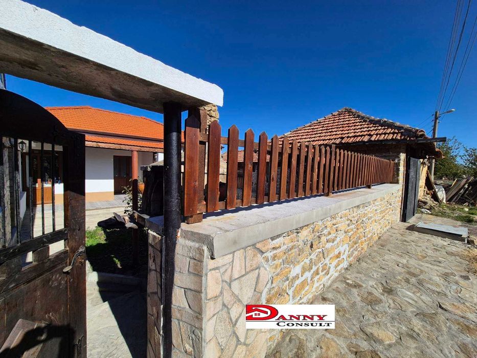 Продава се Къща в Велико Търново, Акация - 120 кв.м за 1125 €/кв.м - Снимка #4