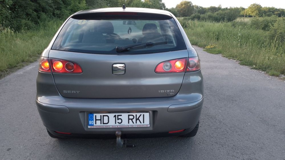 Vând Seat Ibiza TDI