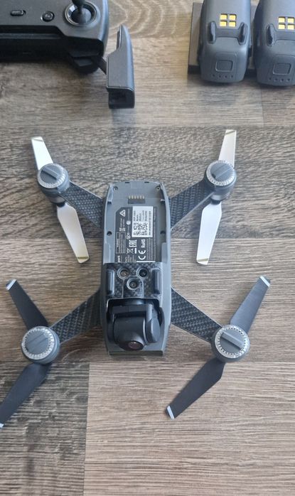 Дрон DJI SPARK fly more combo