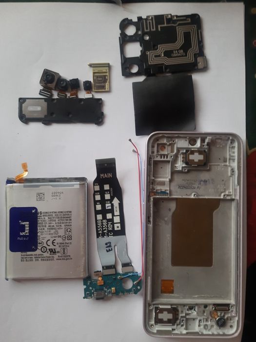 Samsung A35 5g на части