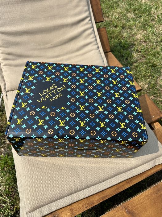 Vand adidasi Louis Vuitton