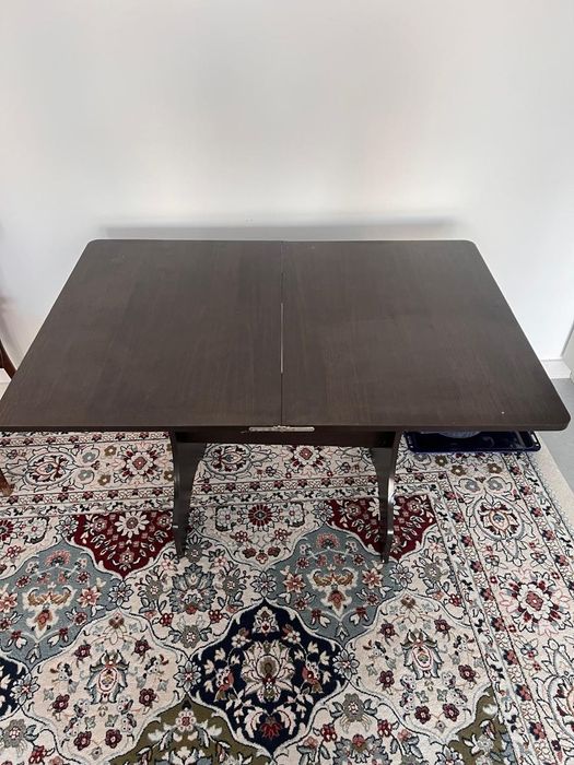 Продам кухонный стол