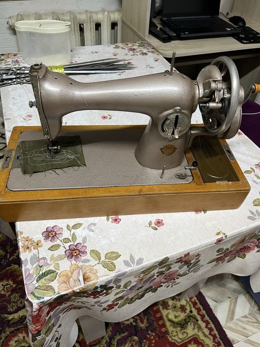 Продам швейную машинку «Подольск»