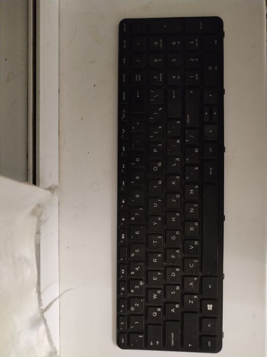 Продам клавиатуру для ноутбука Hp