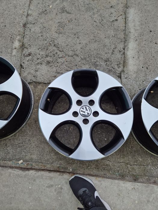 Продавам оригинални джанти Ronal 18