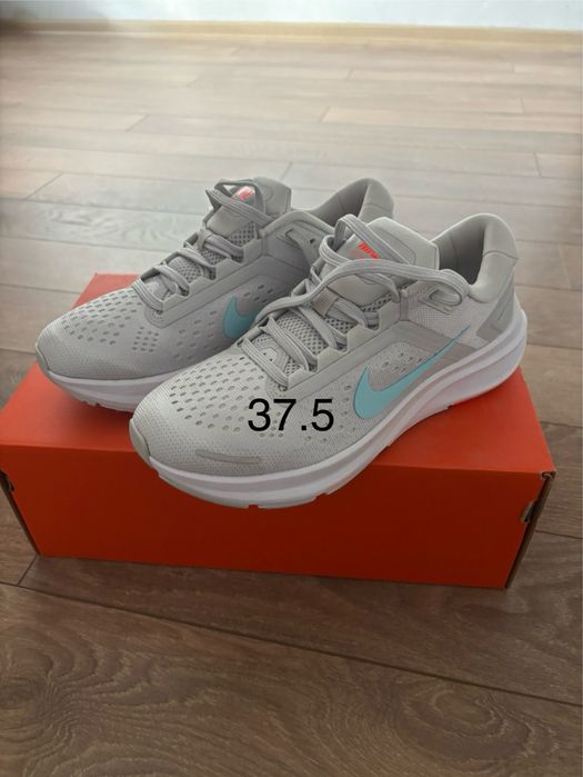 Nike !!!маратонки!!!