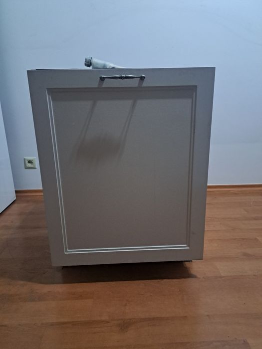 Посудомоечная машина BOSCH
