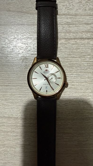 Наручные часы Orient.