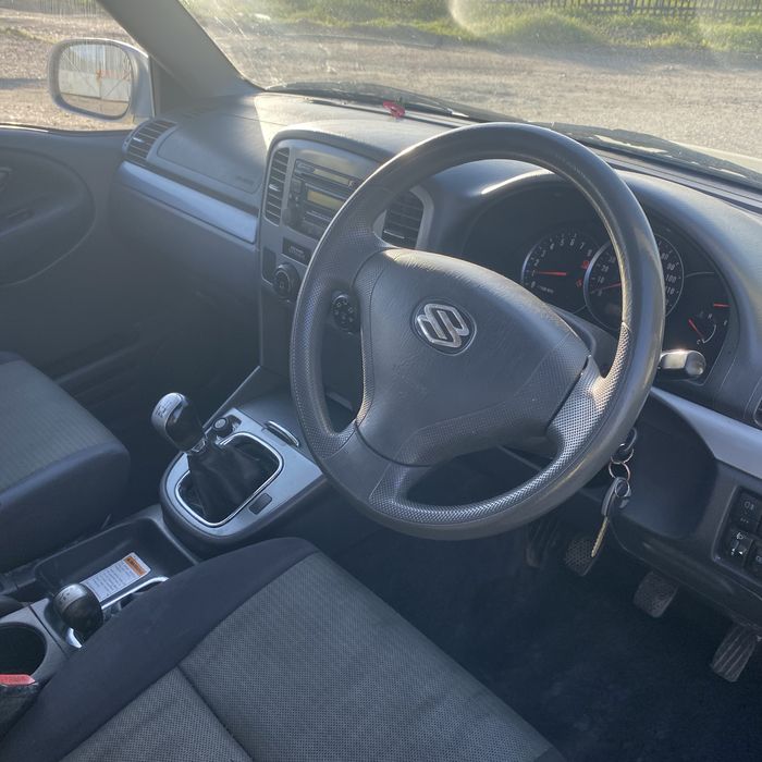Suzuki Grand Vitara 1.6 face