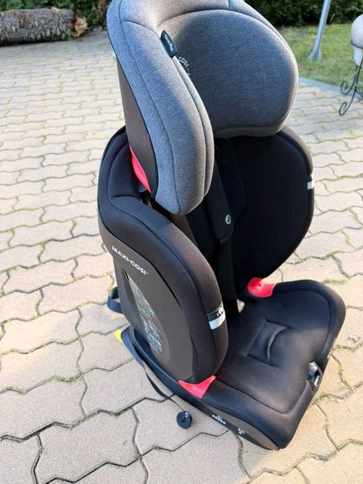 Столче за кола Titan Plus (9 месеца - 12 г.) (9 - 36 кг.) - 2 бр.
