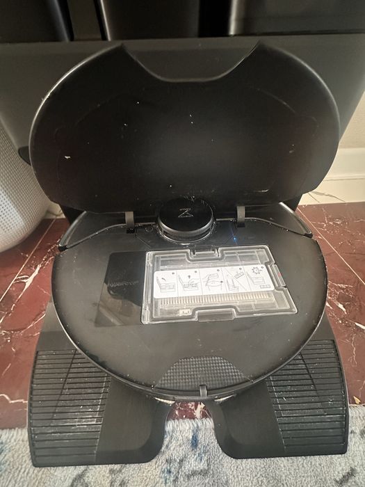 Продам робот пылесос Roborock s7maxv