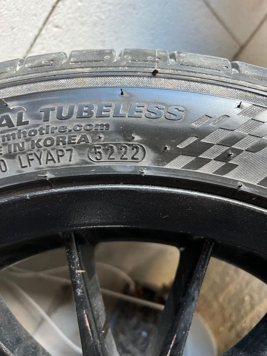 Set jenti cu anvelope de vara