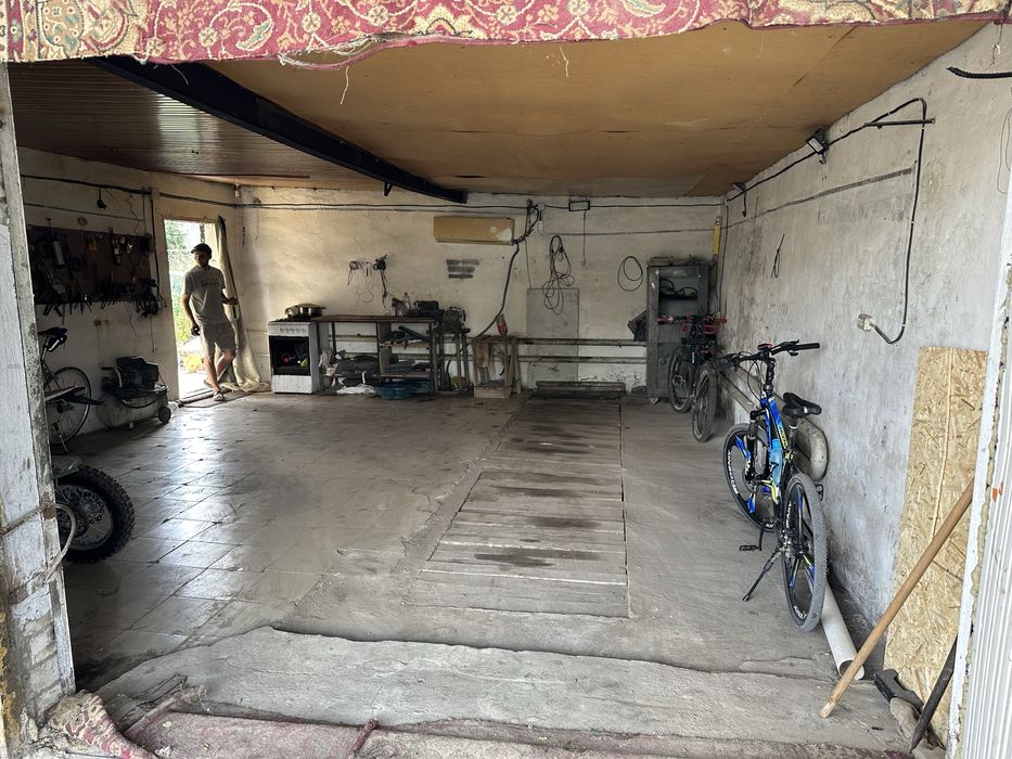 Сдам гараж в районе шанхая