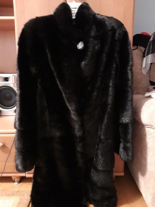 Шуба норковая продам