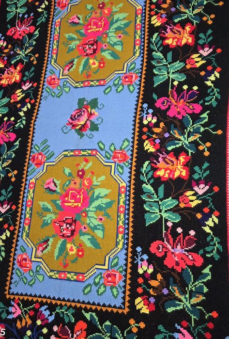 Carpetă cusută manual