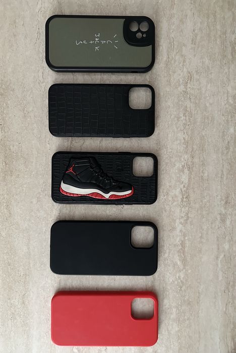 Кейсове за Iphone 12