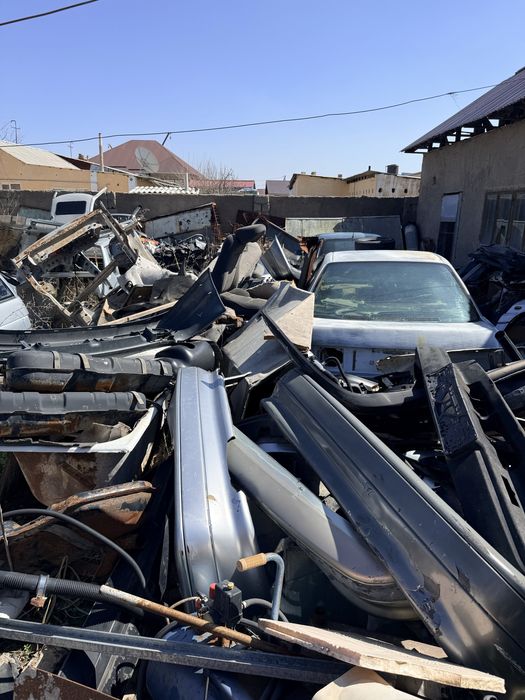 Запчасти машин ВАЗ и Ауди