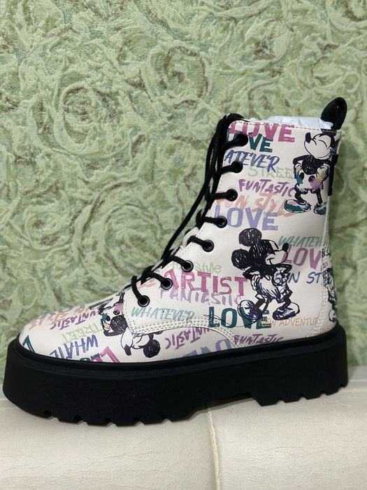 Демисезонные батинки Зара новые