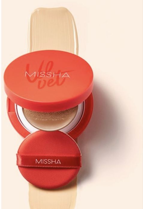 Тональный крем и кушоны