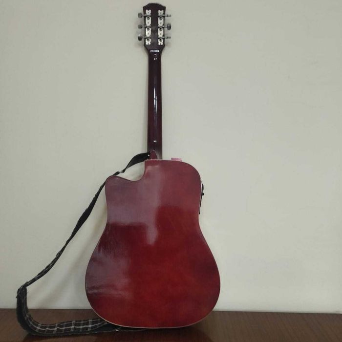 Гитара г. Чирчик