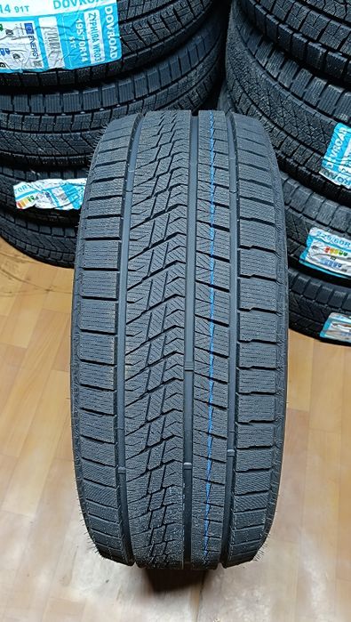 235/45R18  DOVROAD