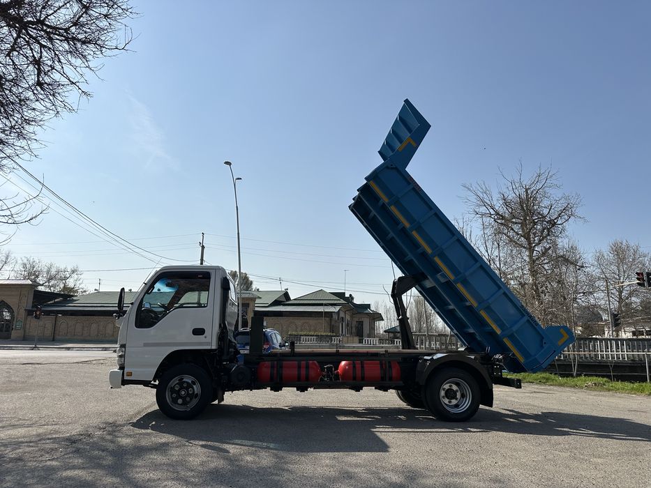 Isuzu samosval 2022