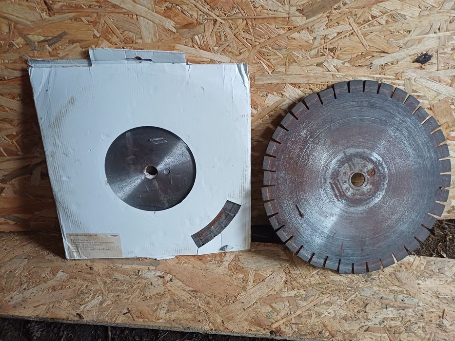 Disc diamantat titan 350 mm