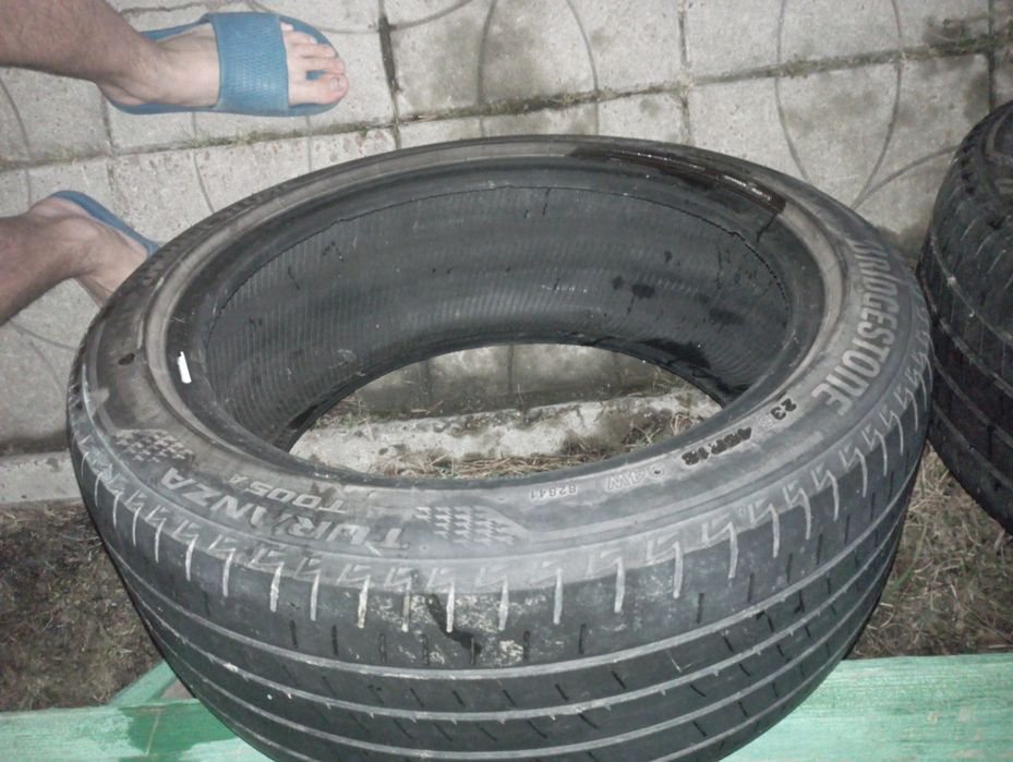 Продам японский оригинал покрышки