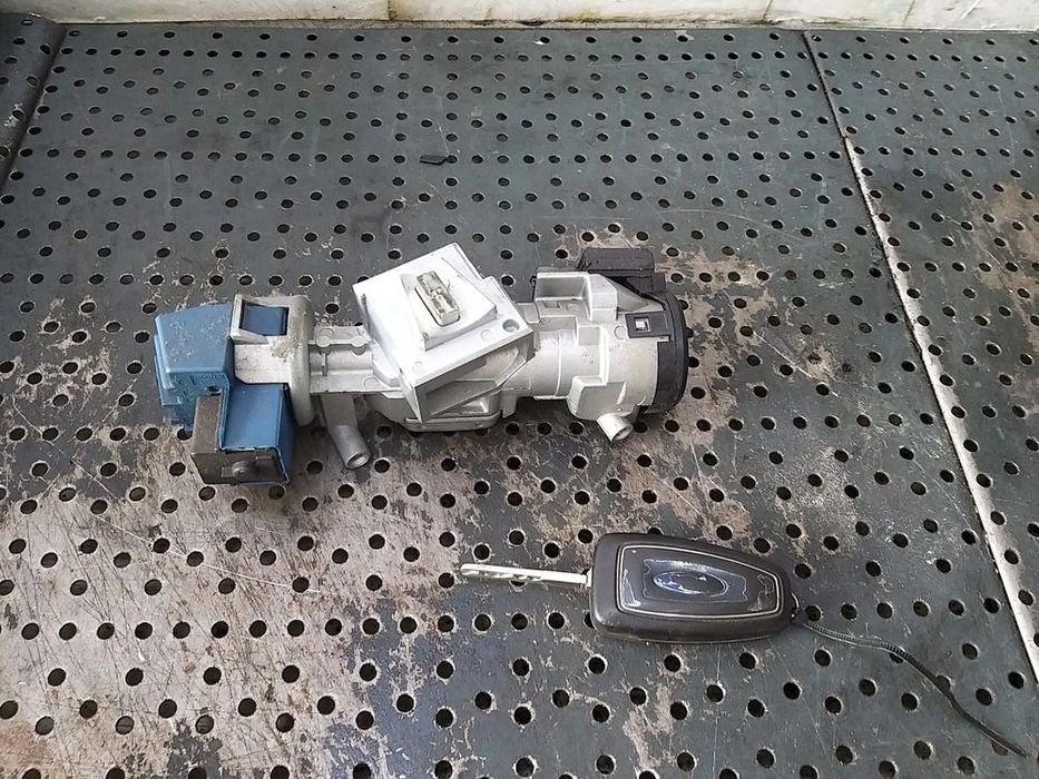 Contact auto cu cheie ford s max wa6 3m513f880ae