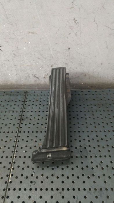 Pedala acceleratie bmw seria 1 e81 e87 3542678658901 6pv00937920