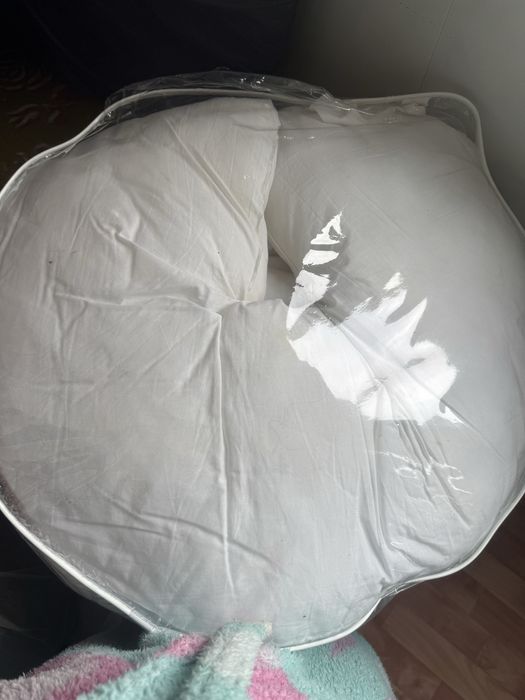 Продается подушка для беременных