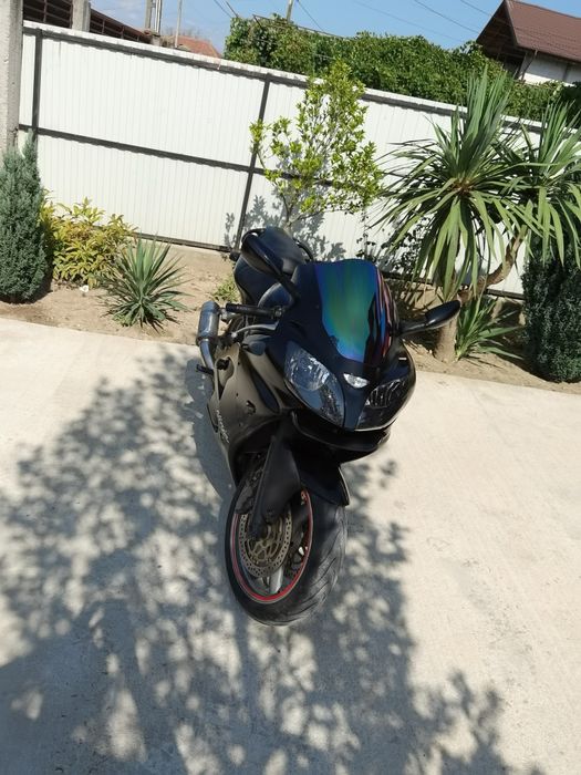 Kawasaki njna zx6r