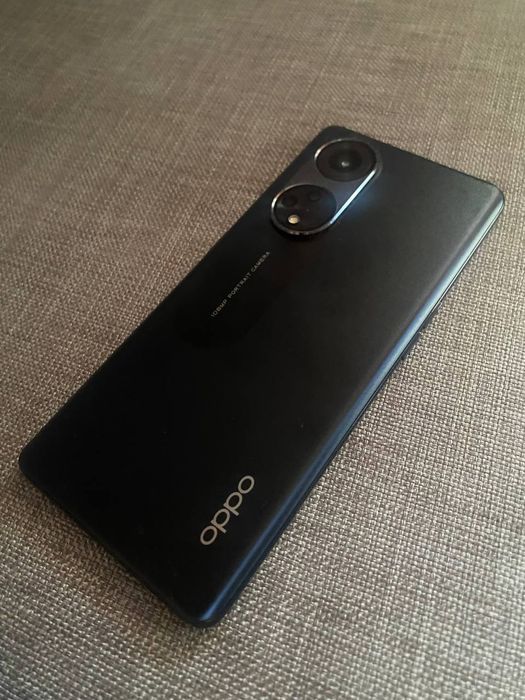 OPPO Reno 8 pro.