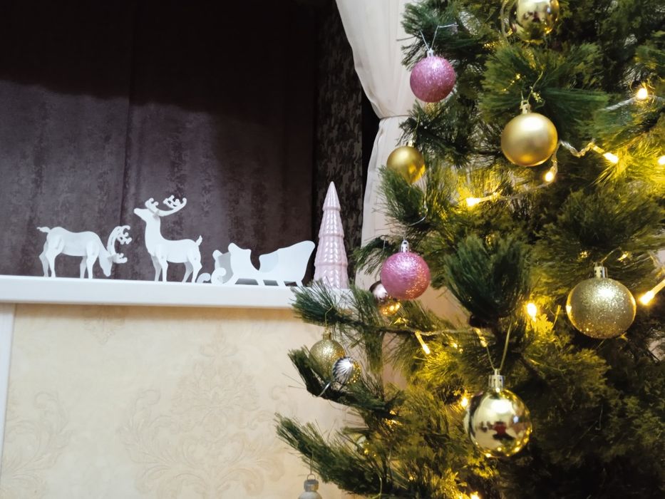 Рождественская композиция "Олени запряжённые в сани". Подарок. Декор