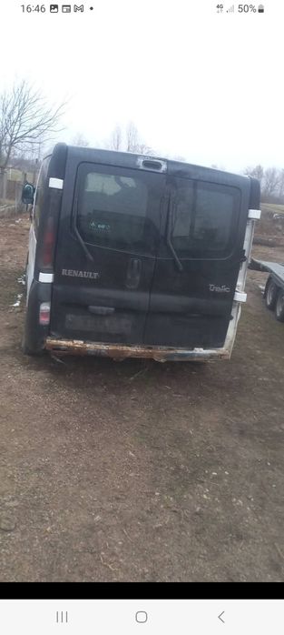 Dezmembrez Opel Vivaro 1.9 F9Q