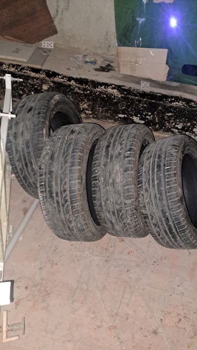 Продам шины летние низко профильные