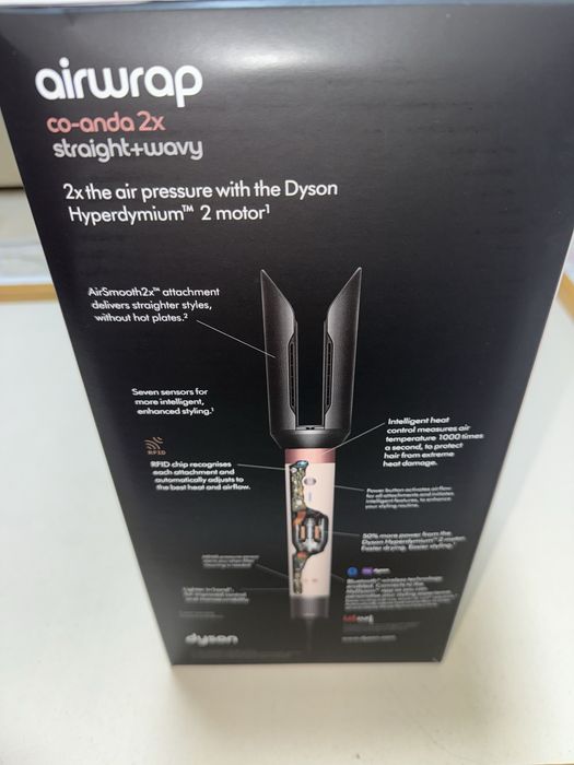 Новый стайлер Dyson HS09