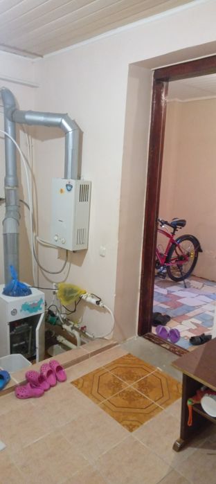 Продам жилой дом с пристройкой бани.
