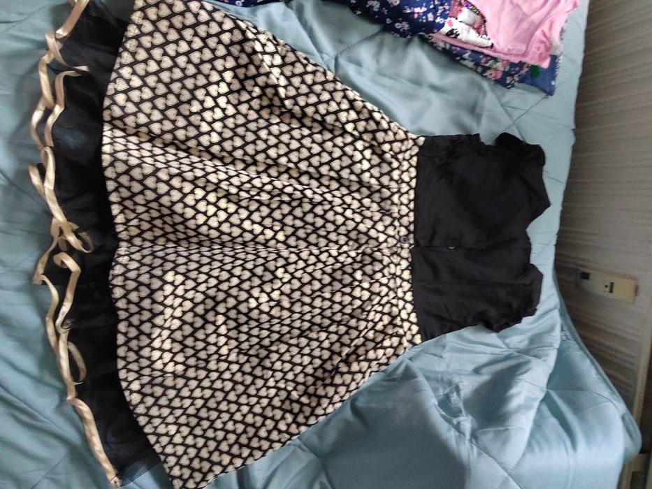 Страхотна рокля LC Waikiki 6-7, 116-122 см по етикет