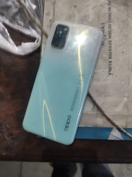 Продам  телефон оро