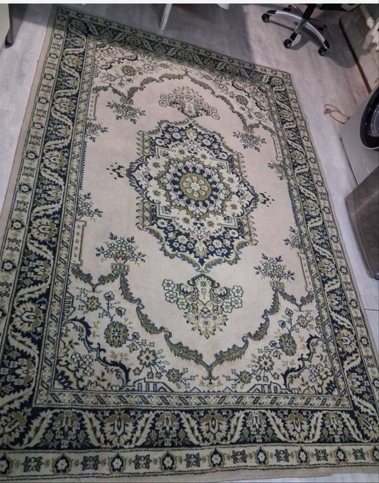 Продам . Ковры.  Шерстяные.   Советские. ………….;………………………………………………………..