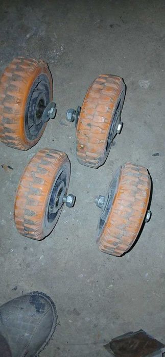 Роликовые колеса для тачек,столов, тахта каравот