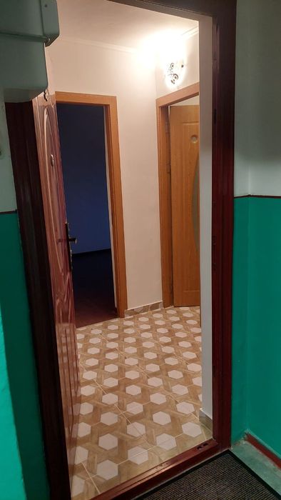 Vând apartament cartier obor