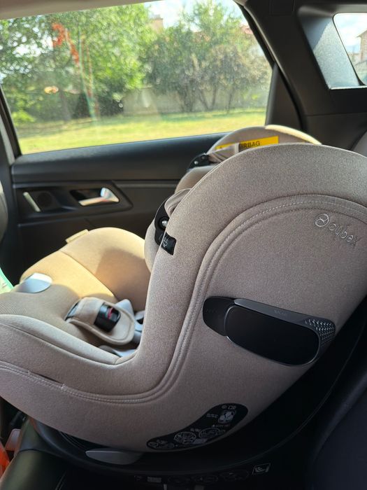 Столче за кола cybex Sirona T - plus  като ново