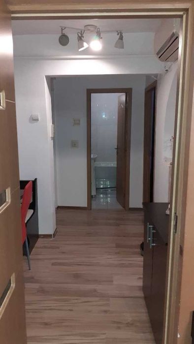 De inchiriat ,apartament decomandat  – 55 mp/ 2camere