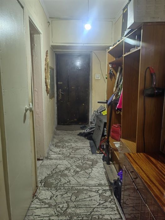 Продаю 1/3/4 на Дубовой ,галерейка