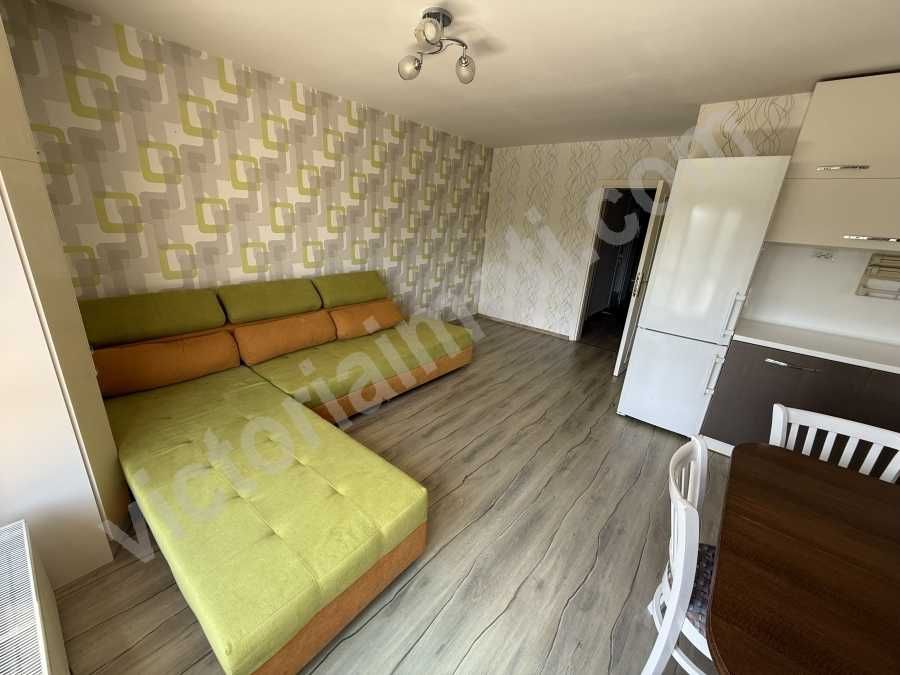 Продава се Тристаен апартамент в Велико Търново, Център - 100 кв.м за 1780 €/кв.м - Снимка #12